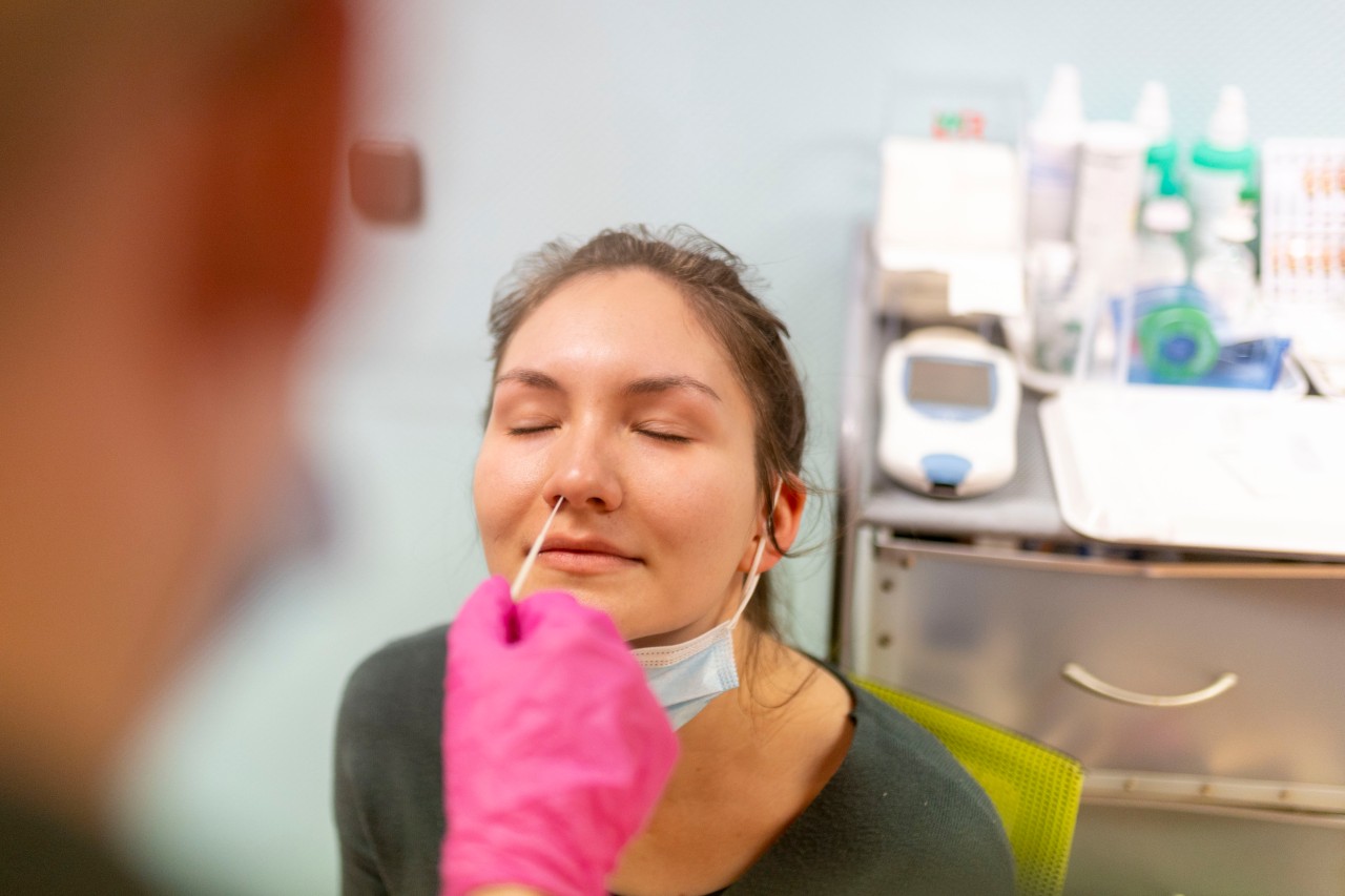 Augen zu und durch: Das läuft nicht bei jedem Kunden reibungslos ab.