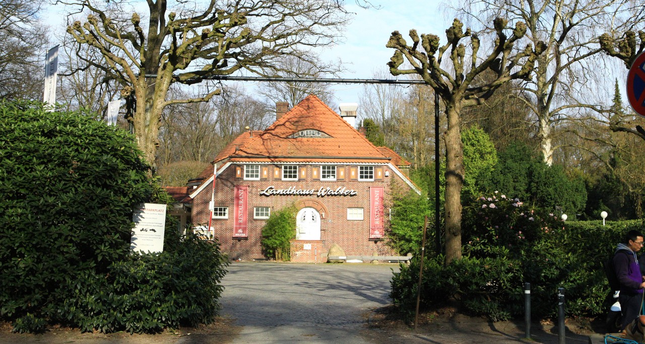 Traditionslokal Landhaus Walter in Hamburg besteht schon seit Jahrzehnten und hat sogar den Krieg überdauert. Jetzt hängt das Weiterbestehen am seidenden Faden.
