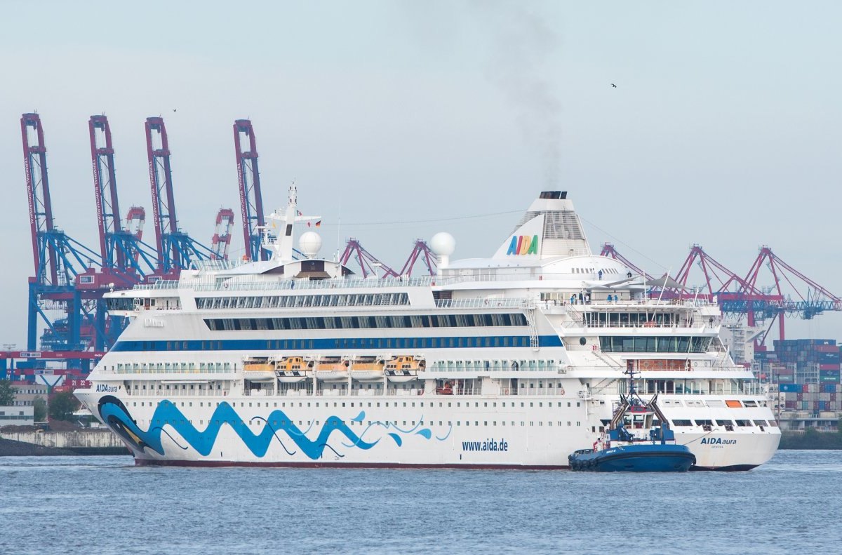 Aida Mein Schiff MSC Cruises Hamburg Kreuzfahrt Reederei Hafen Hapag Lloyd Hurtigruten