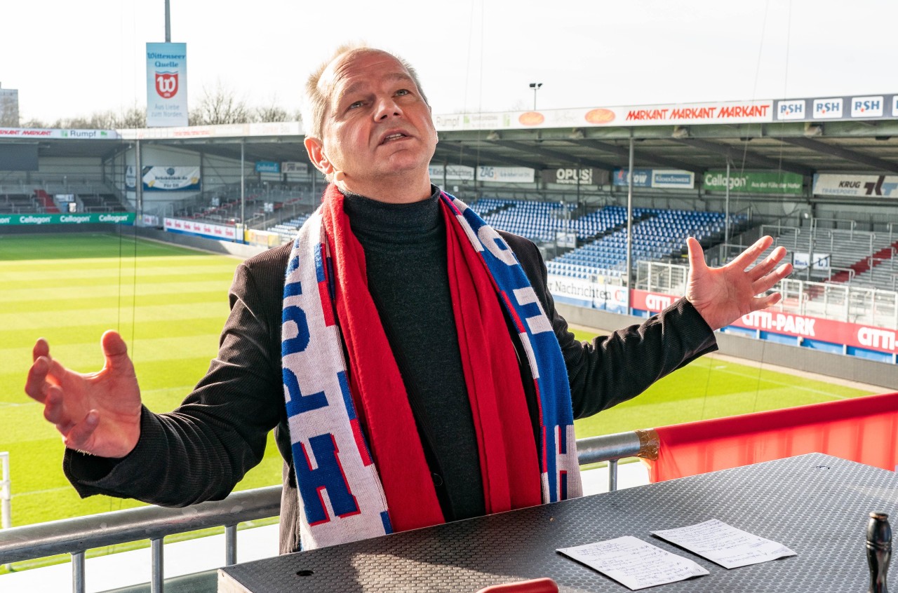 Mathias Stein (SPD) holt sich das Direktmandat in Kiel.