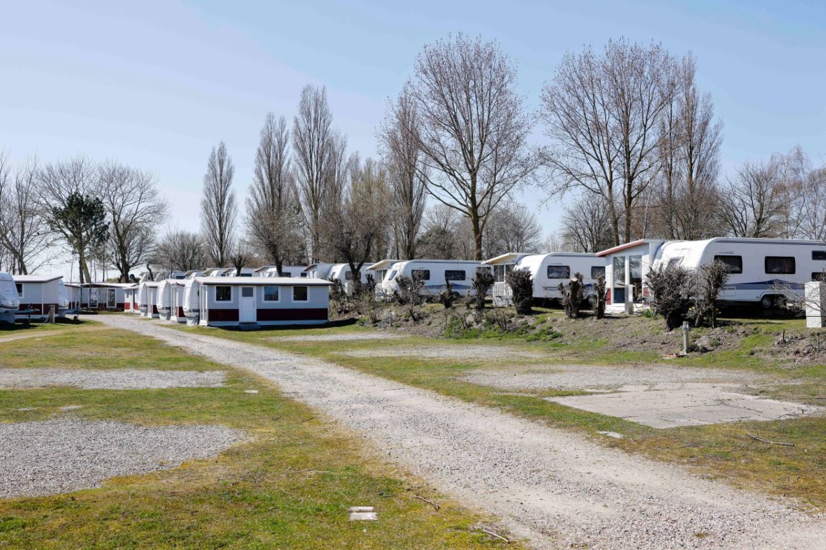 Camping Fehmarn Nacht Schlafstrandkorb Campingplätze Wulfener Hals Meer Toilette Ostsee Insel
