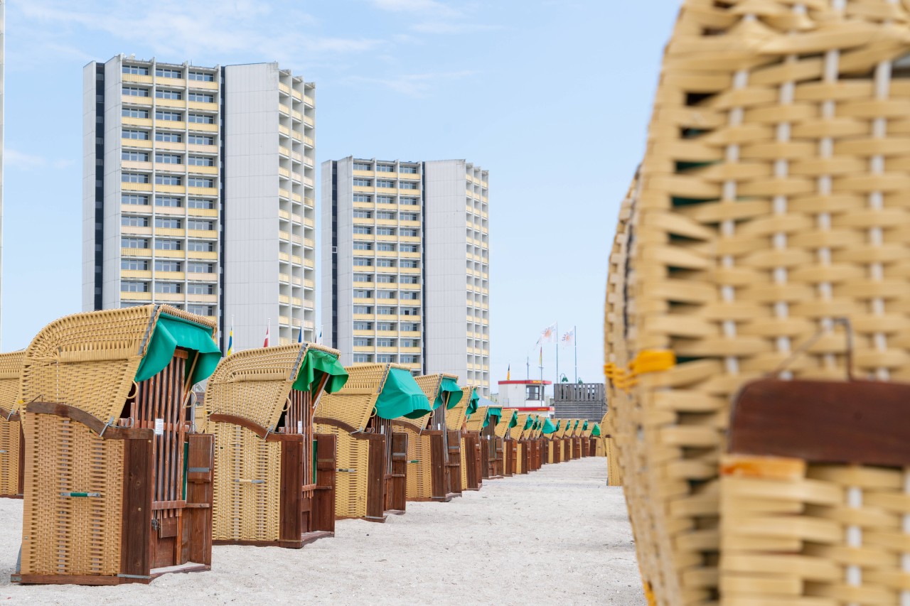 Strand von Fehmarn: Wer hier hin will, muss aber erst mal einen Parkplatz finden – sofern man mit dem Auto unterwegs ist natürlich