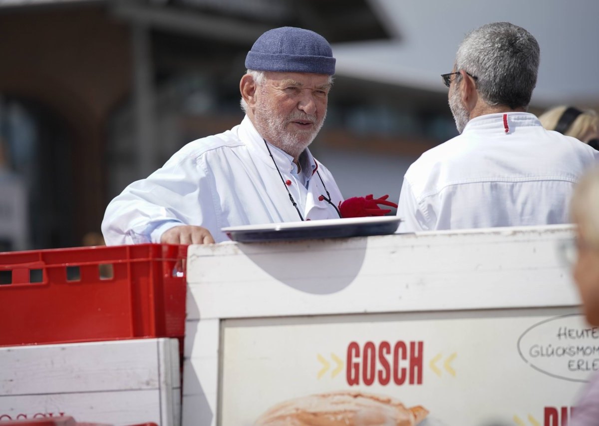 Gosch Jürgen Gosch sylt list jünne restaurant hafen Westerland Karte Eröffnung Gastronomie Urlaub