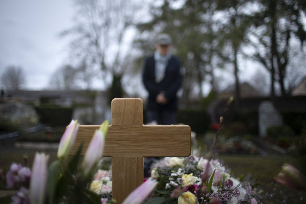 Hamburg Friedhof.jpg