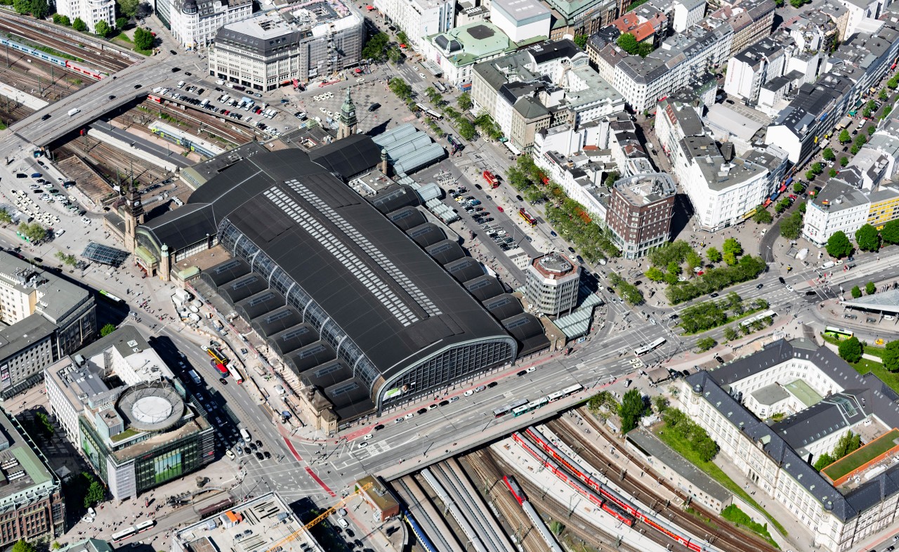 Jeden Tag gibt es am Hauptbahnhof in Hamburg Einsatze für die Polizei.