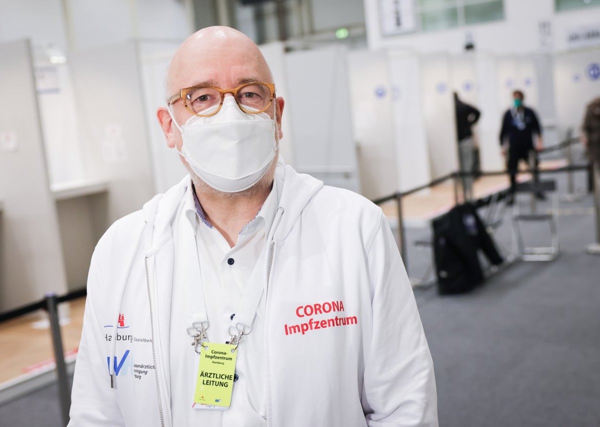 Hamburg Impfzentrum Messehallen Corona Dirk Heinrich Impfungen mobile Impfteams