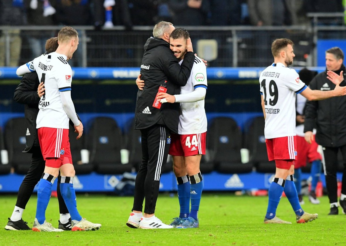 Hamburger SV HSV Robert Glatzel Hansa Rostock 2 Bundesliga Hamburg