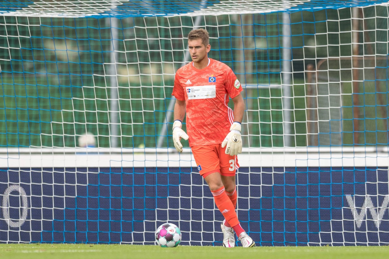 Nicht mehr die Nummer eins beim Hamburger SV: Julian Pollersbeck.