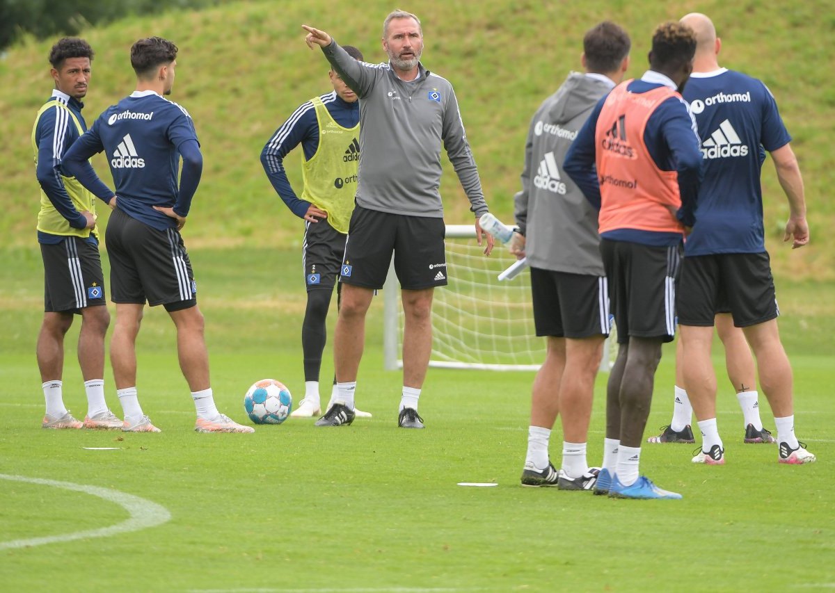 Hamburger SV Tim Walter.jpg