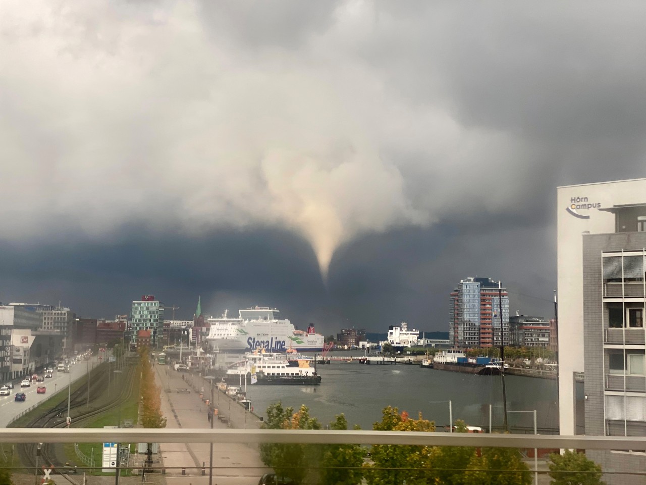 Ein Tornado ist am frühen Mittwochabend über Kiel gezogen. 