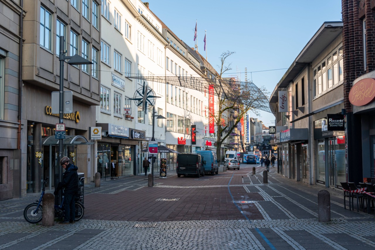 In der Kiel-Innenstadt schließen Geschäfte ihre Pforte zu.  