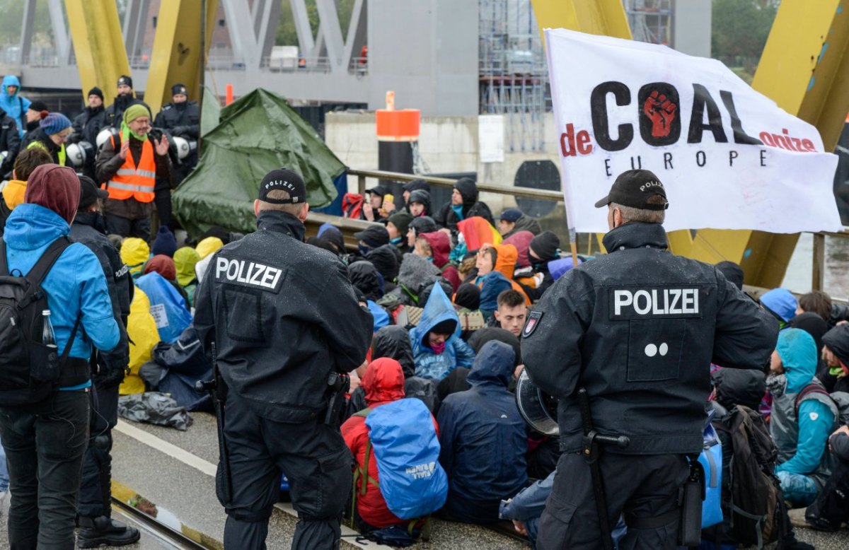 Kohlekraftwerk in Hamburg-Moorburg Demo.jpg