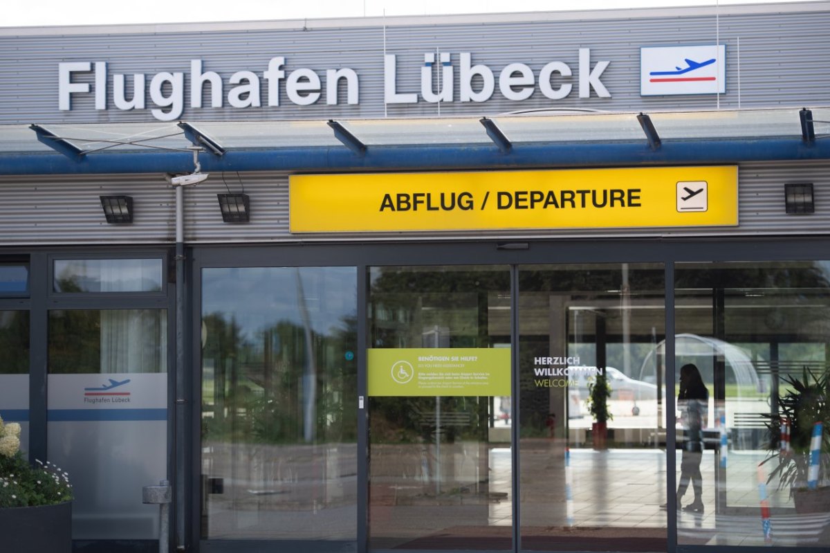 Lübeck Flughafen.jpg