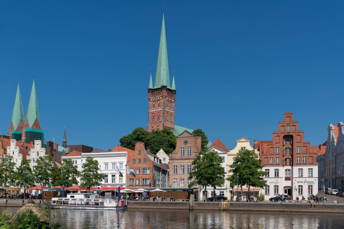 Lübeck Skyline.jpg