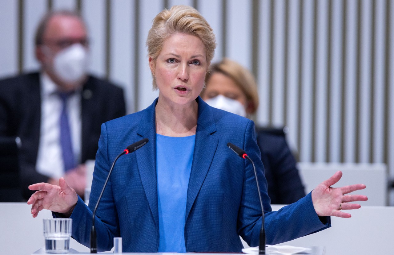 Ministerpräsidentin Manuela Schwesig hat die Faxen dicke. (Archivbild)