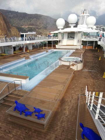 Aktuelle Bilder von der „Mein Schiff 3“ vor La Palma.