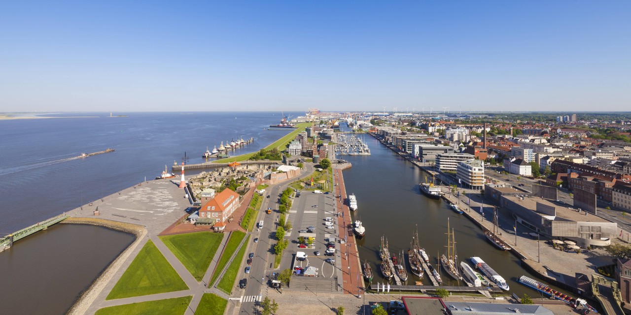 Blick auf Bremerhaven und die Nordsee.