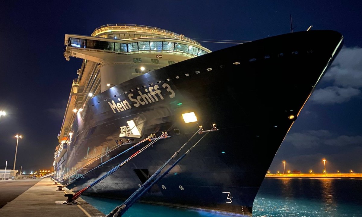 Mein Schiff Hafen.jpg