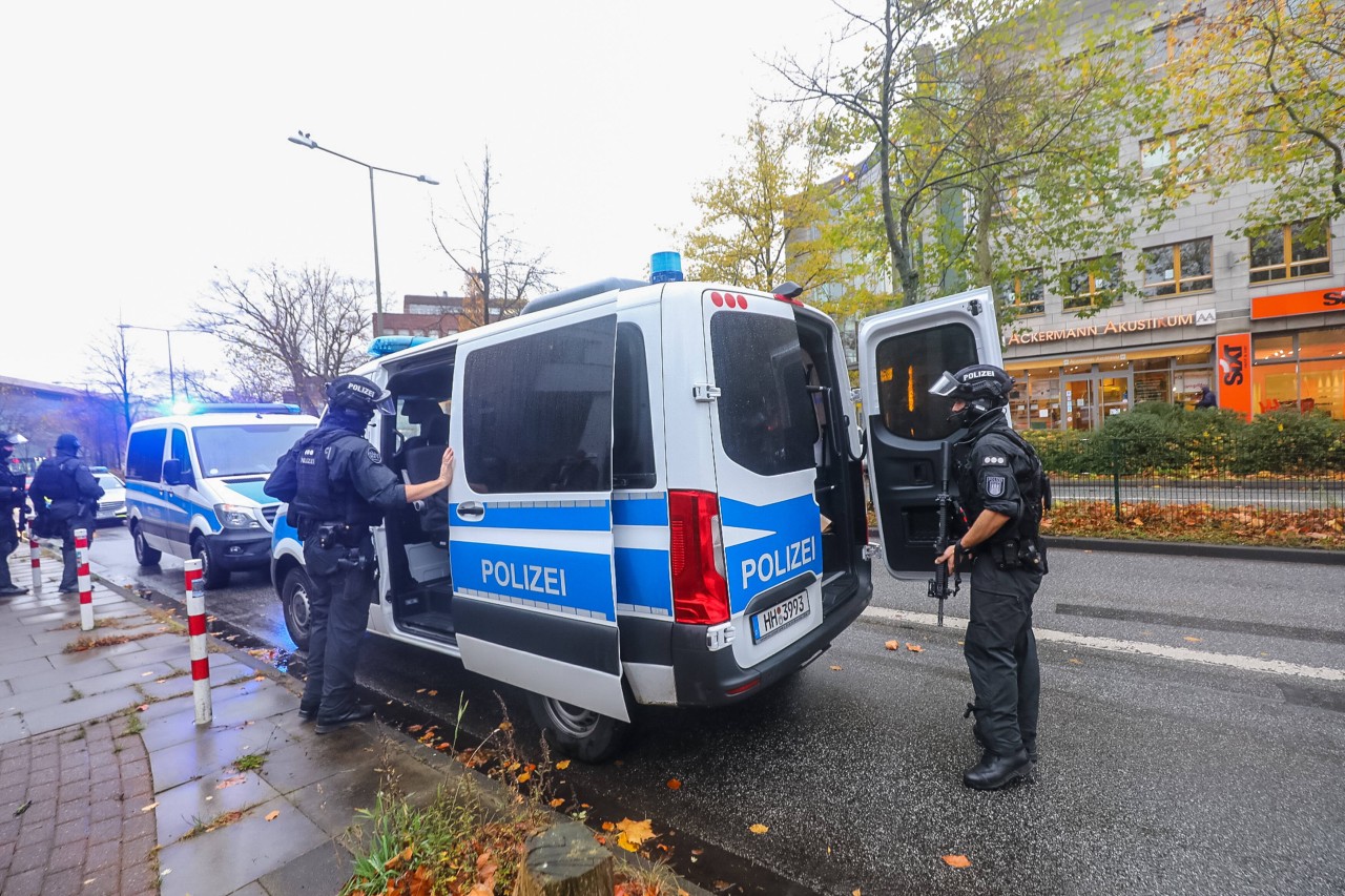 In Norderstedt kam es nach einer Amokandrohung zu einem großen Polizeiaufgebot