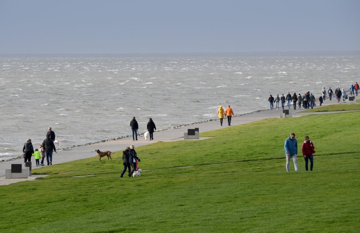 Nordsee Büsum Urlaub Facebook Restaurant Essen Auto Urlaub Reise voll Corona Erfahrung