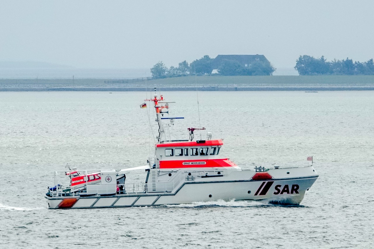 Dieser Seenotrettungskreuzer kam Freitagabend auf der Nordsee zum Einsatz