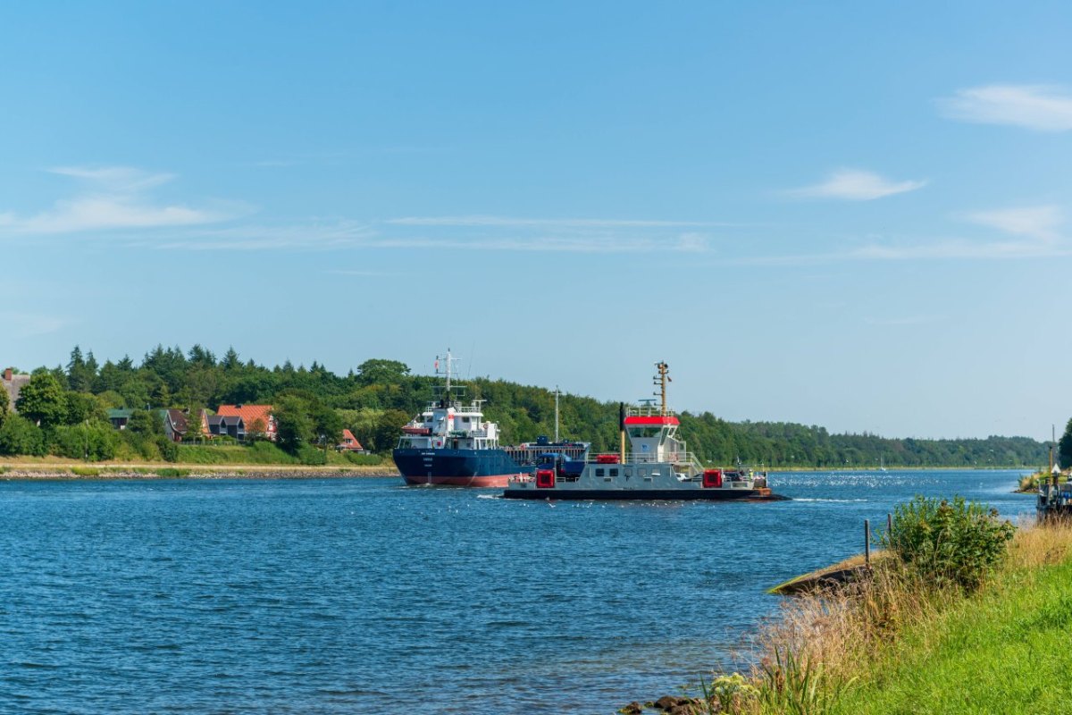 Ostsee Nord-Ostsee-Kanal Tanker Öl.jpg