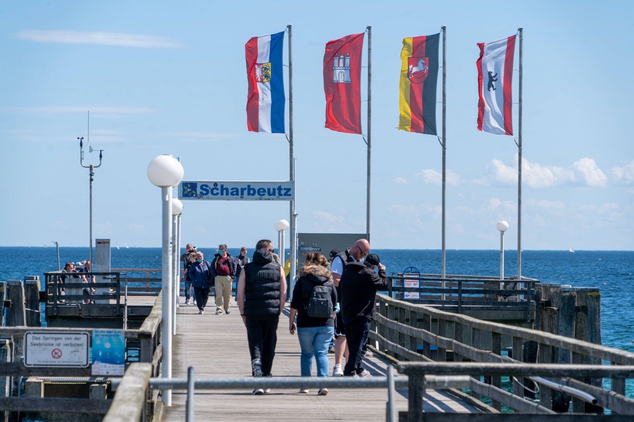 Die alte Seebrücke von Scharbeutz.