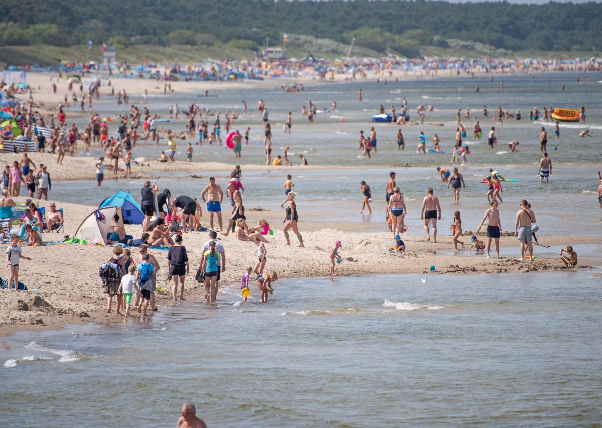 Ostsee Urlaub Rügen Timmendorfer Strand Lübecker Bucht Ferienwohnung WDR Anwohner Prerow Urlaub Tourismus