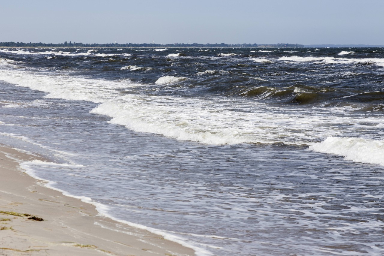 Wellen können gewaltige Kräfte erzeugen – wie hier in der Ostsee