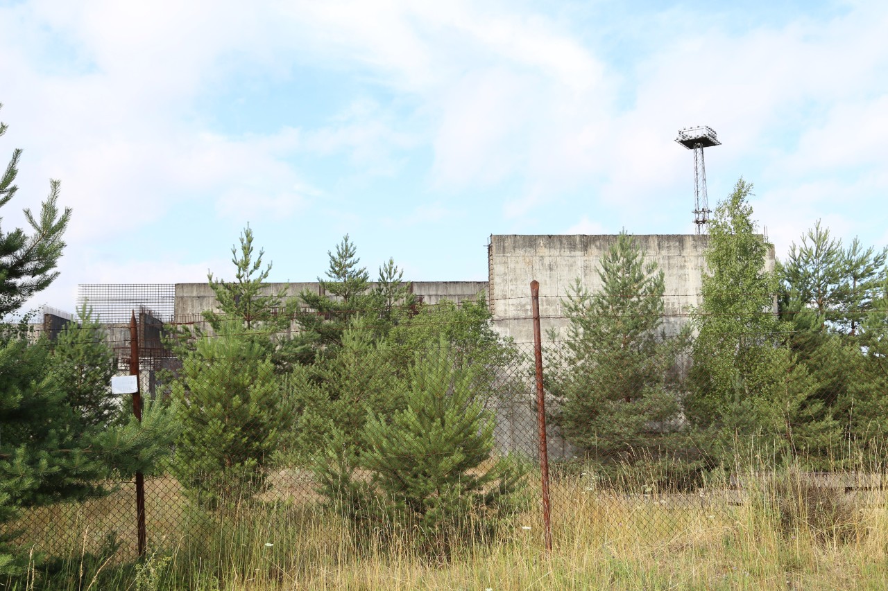 Bereits in den 70er Jahren begannen im polnischen Zarnowitz die Bauarbeiten an einem Atomkraftwerk. Das Projekt wurde nach der Katastrophe von Tschernobyl abgebrochen. Noch immer stehen hier die Ruinen. 