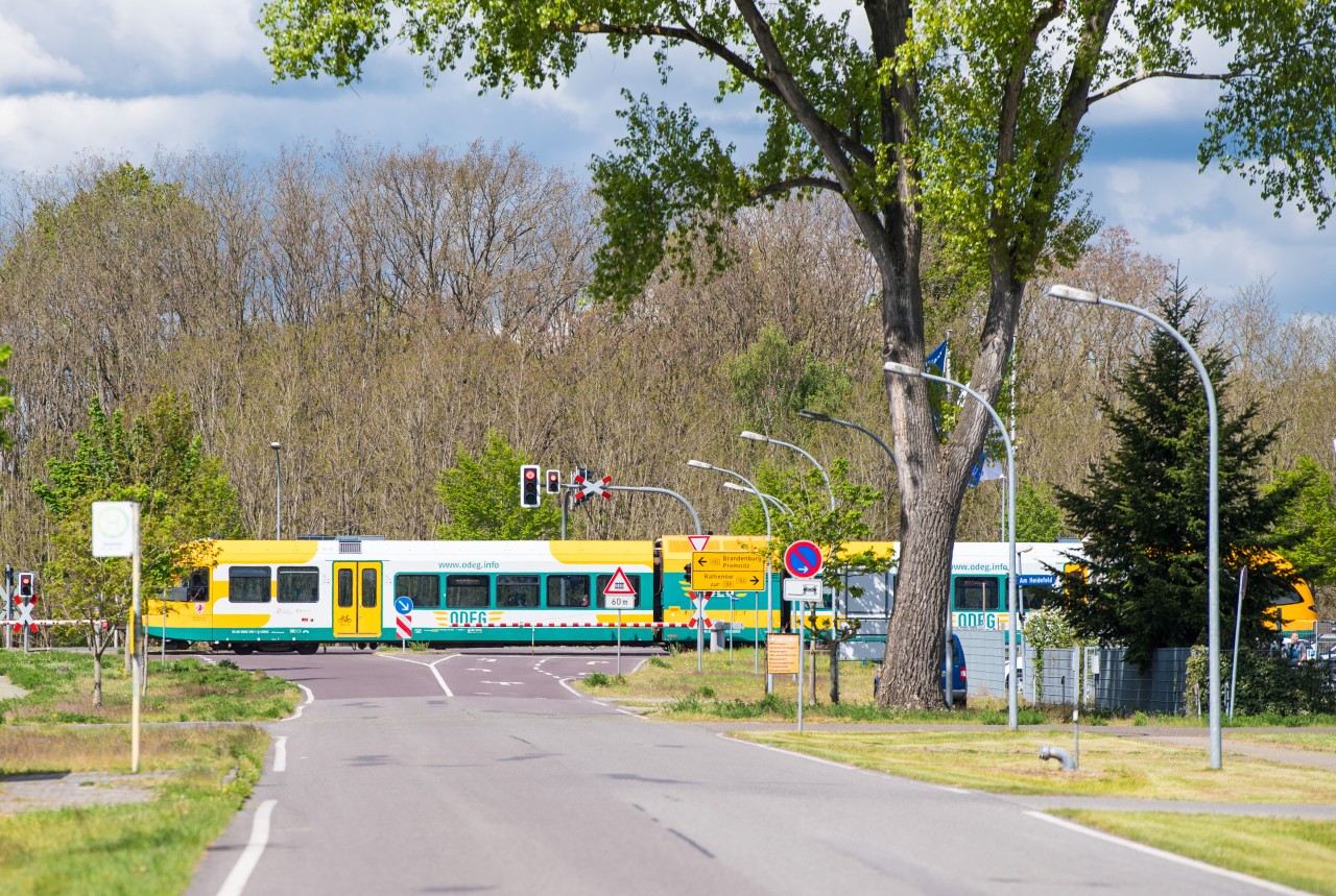 Ein nahezu Blinder musste seine Fahrt von Rostock nach Stralsund abbrechen und den Zug verlassen. (Symbolbild)