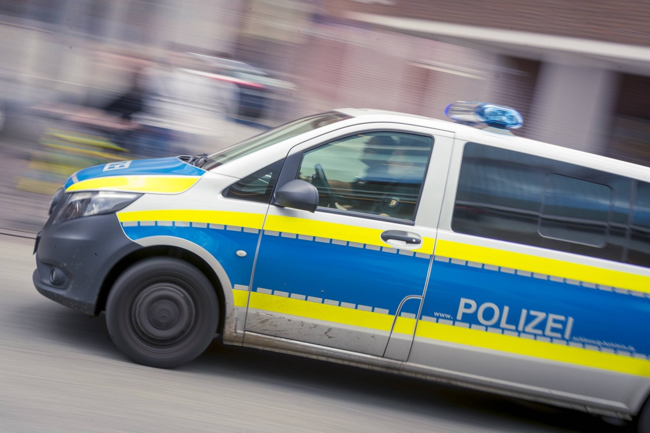 Der Polizei in Rostock sind wegen fehlender Beweise die Hände gebunden (Symbolbild). 