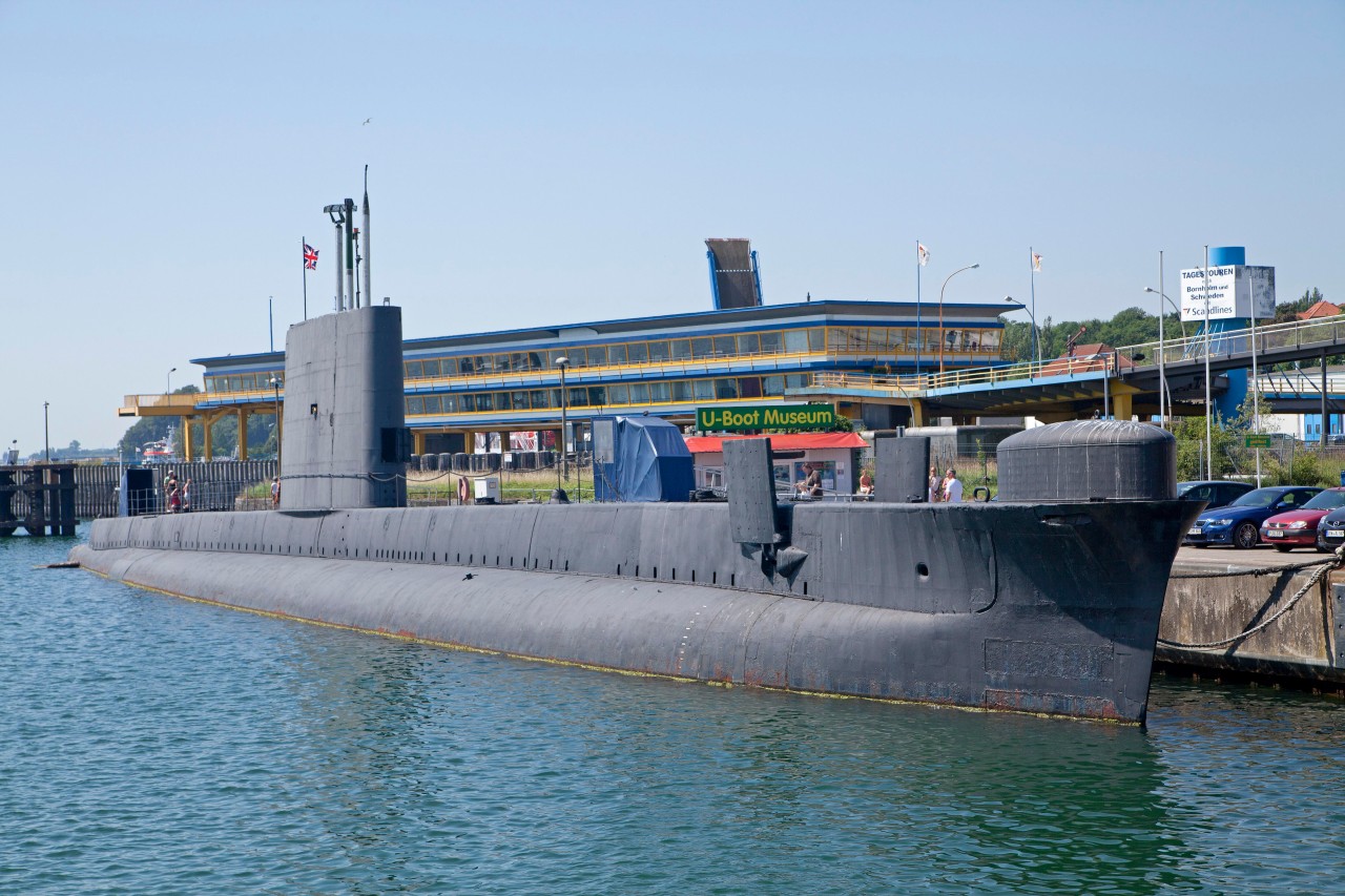 Im Hafen von Sassnitz auf Rügen liegt ein U-Boot-Museum. 