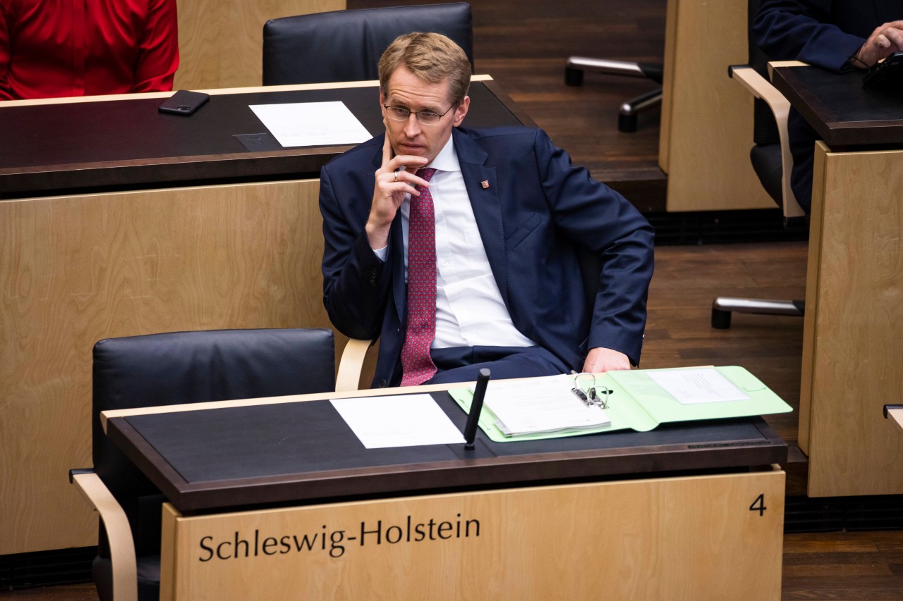 Daniel Günther, Ministerpräsident von Schleswig-Holstein, sagt: „Wir dürfen nicht warten.“ 