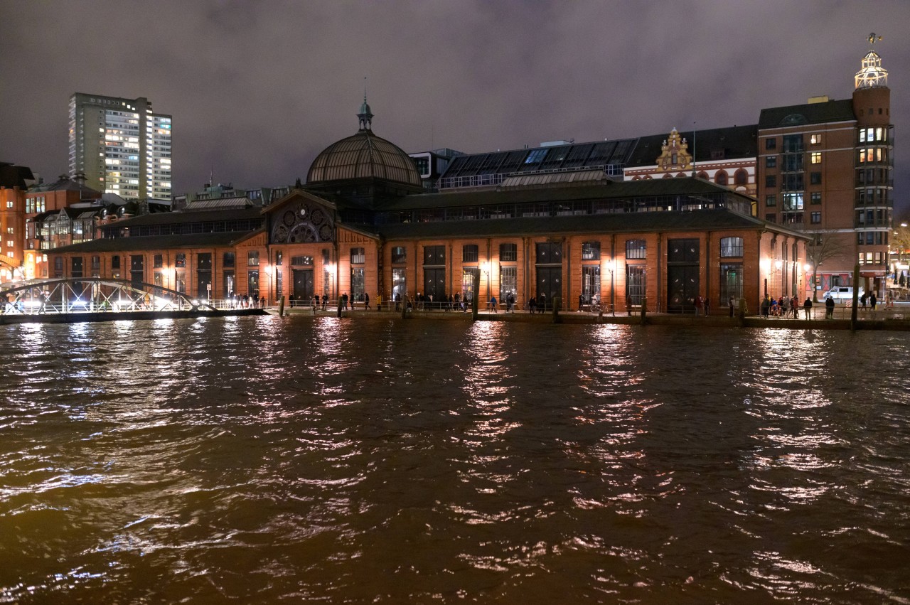Sturmtief „Antonia“ hat am Montagmorgen für eine erneute Sturmflut in Hamburg gesorgt (Symbolbild). 