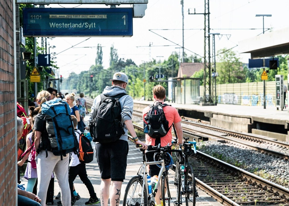 Sylt Bahn Ausfall Elmshorn.jpg