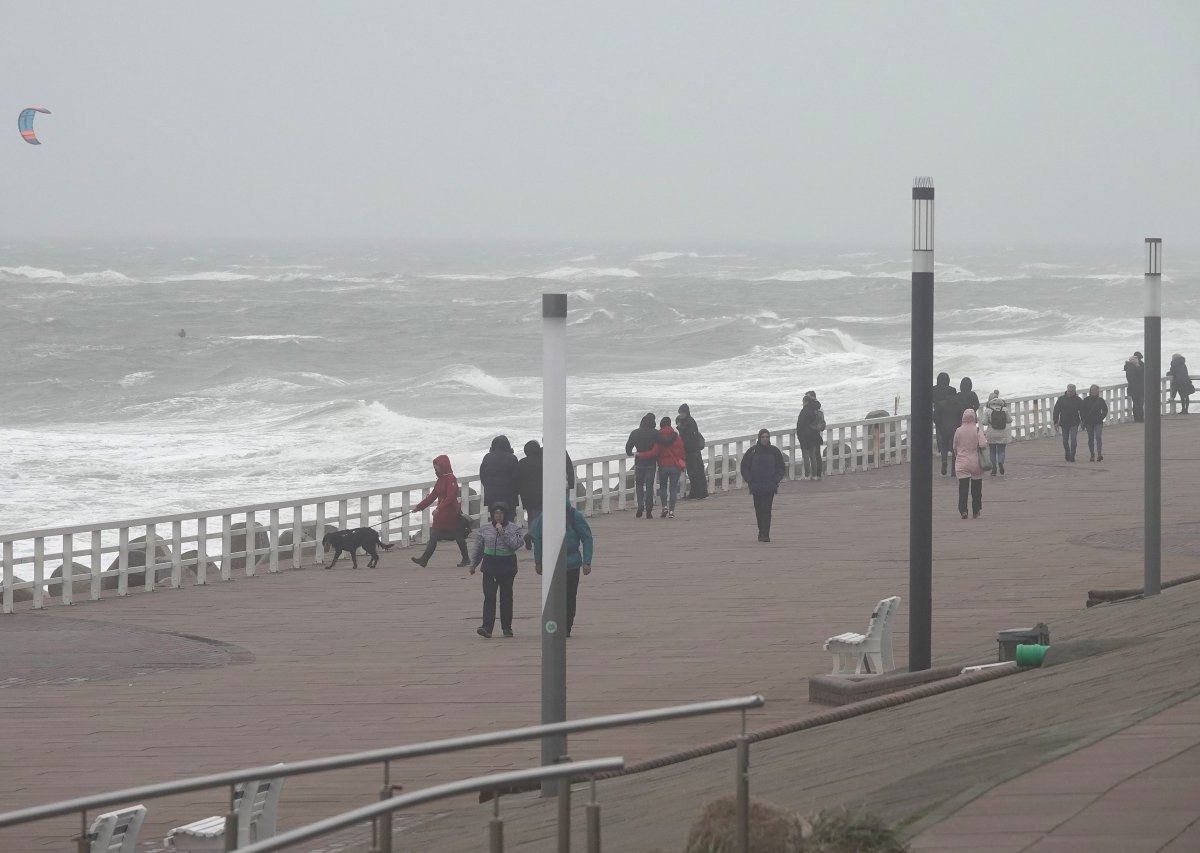 Sylt November Strandpromenade.jpg