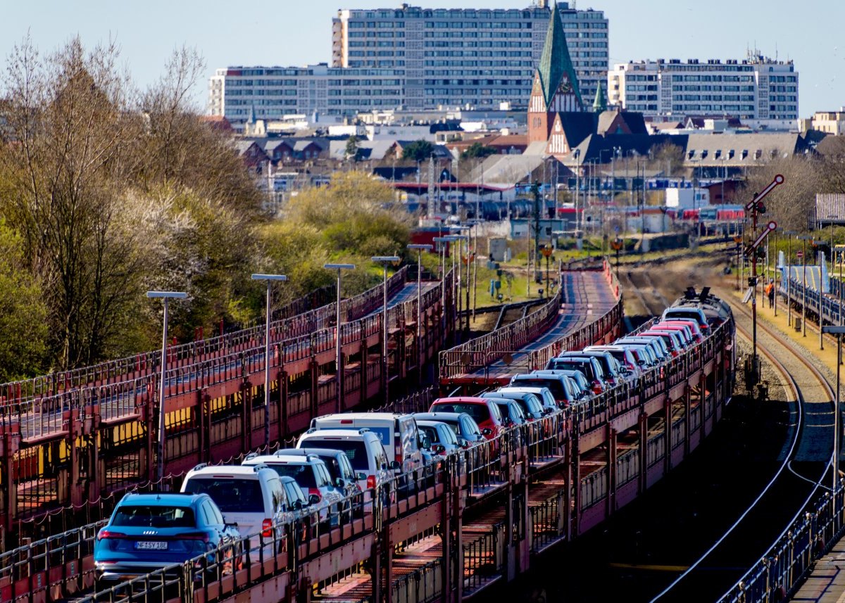 Sylt Westerland Zug Shuttle.jpg