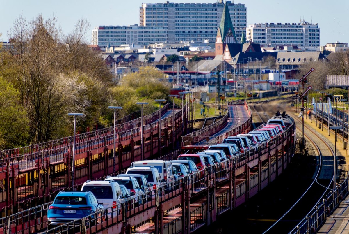 Sylt Westerland Zug Shuttle.jpg