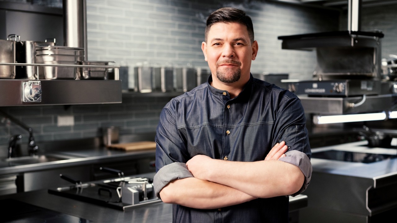 Bei „Kitchen Impossible“ läuft es derzeit nicht für Tim Mälzer.