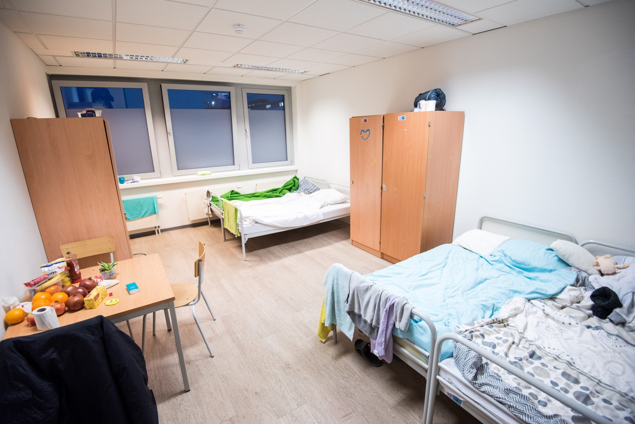 In einem Winternotprogramm in Hamburg können Wohnungslose übernachten. 