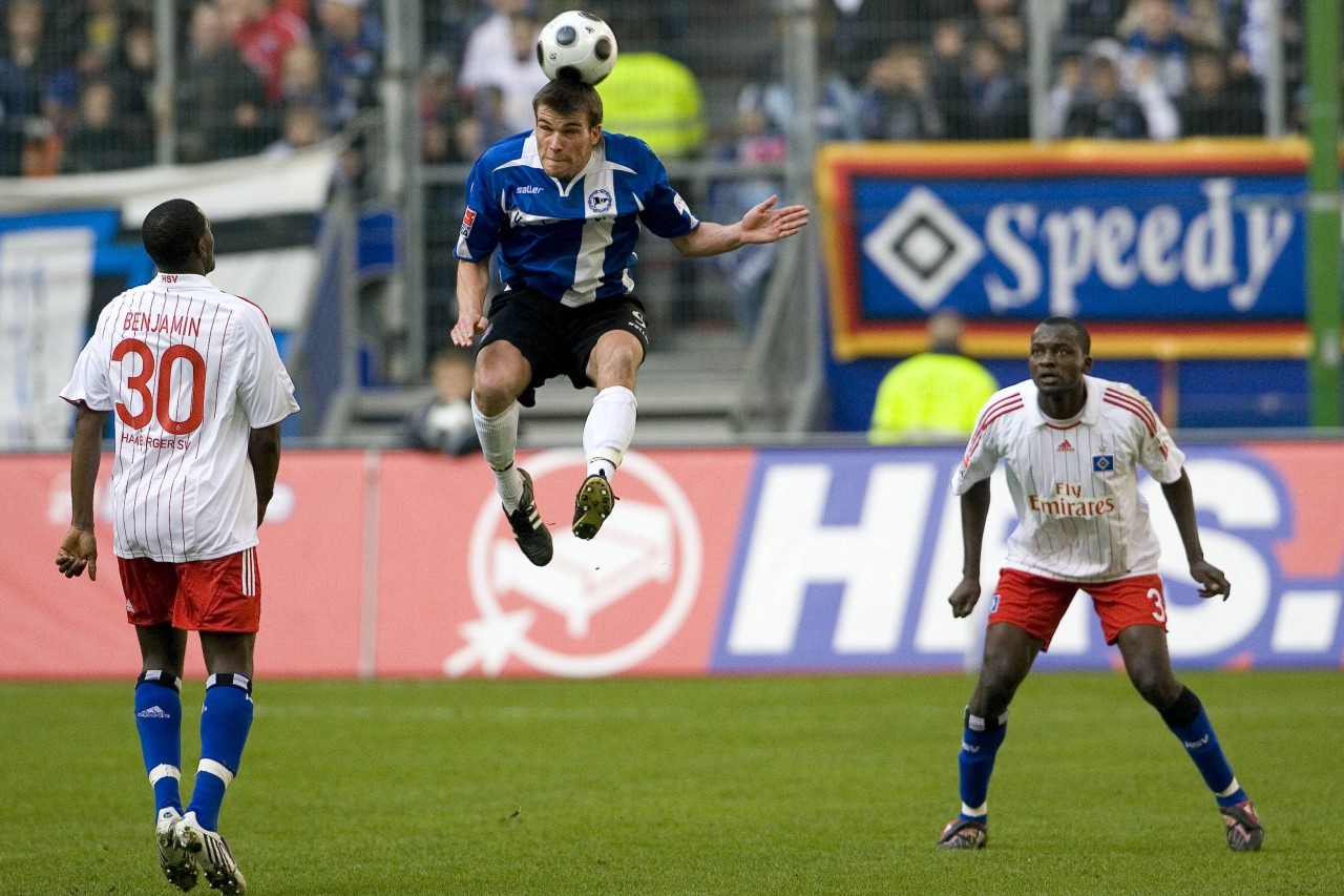 Seit vielen Jahrzehnten hängt bei fast allen Spielen des Hamburger SV „Speedy Hemmoors“ Banner.