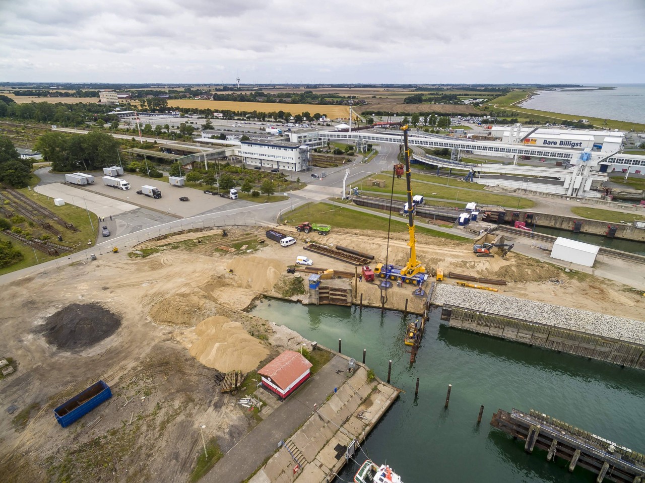 In Puttgarden auf Fehmarn entsteht eine große Tunnelbaustelle. 