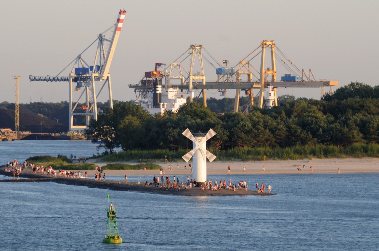 Noch legen am Hafen in Swinemünde auf Usedom keine großen Schiffe an. 
