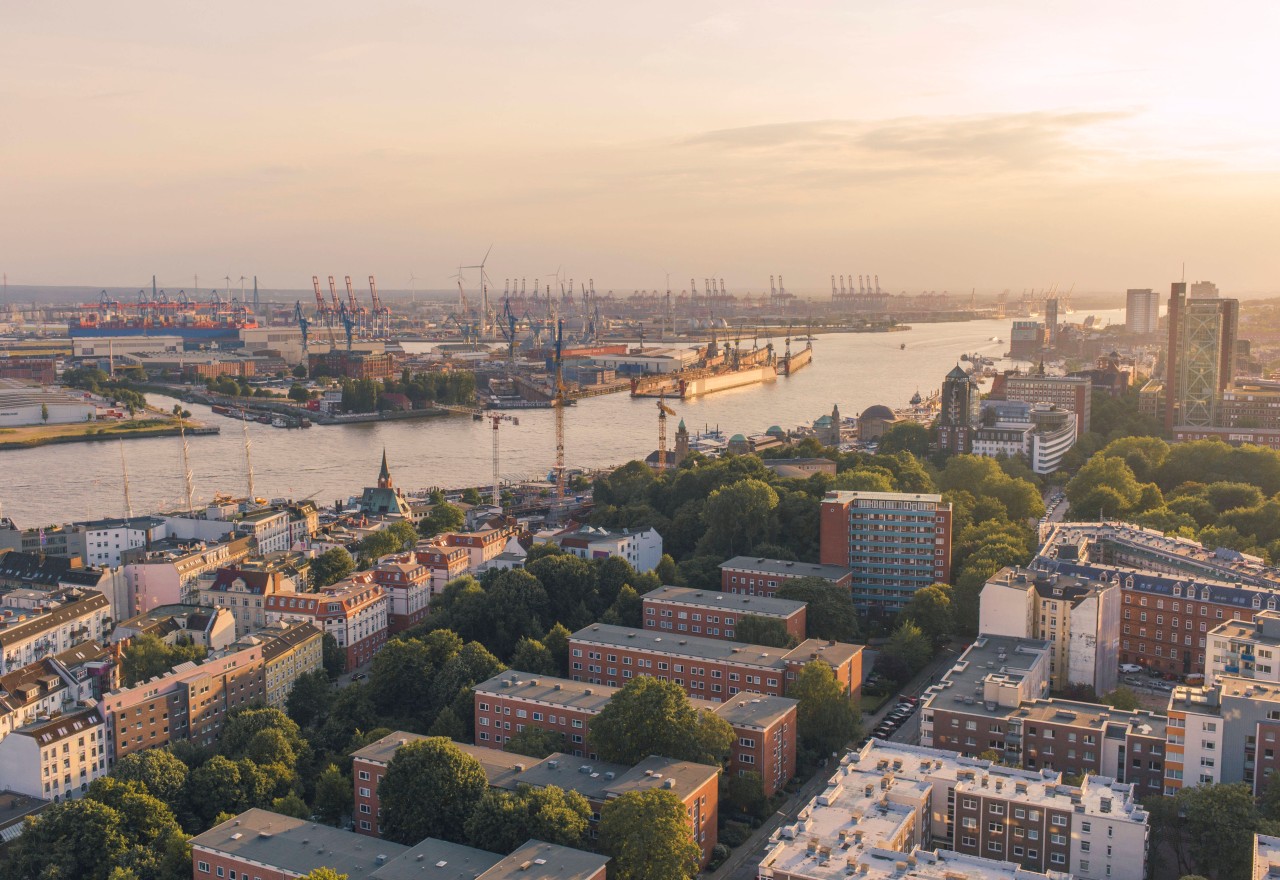 Der Anteil der Menschen mit Migrationshintergrund ist in Hamburg gestiegen.