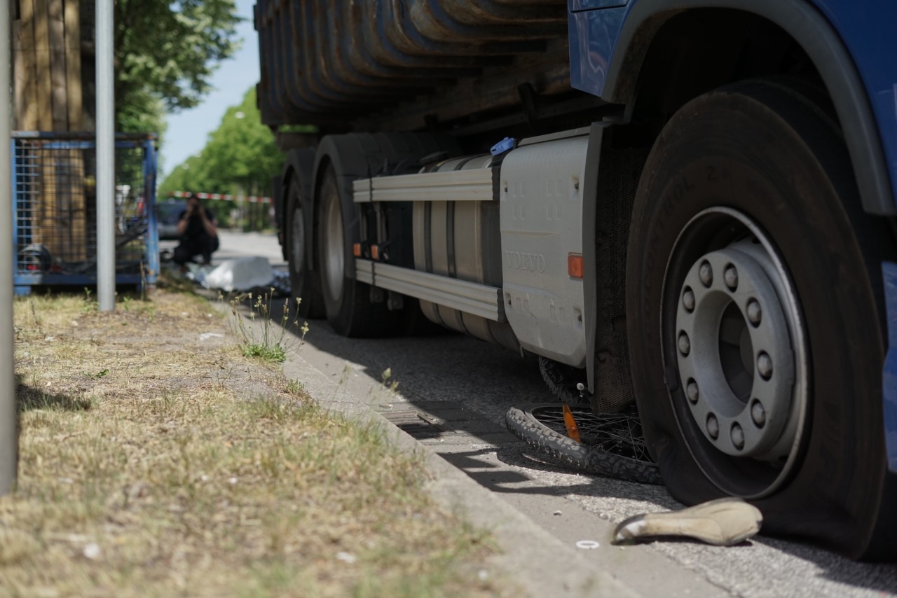 Wie es zu dem Unfall kam, ist aktuell noch unklar. 