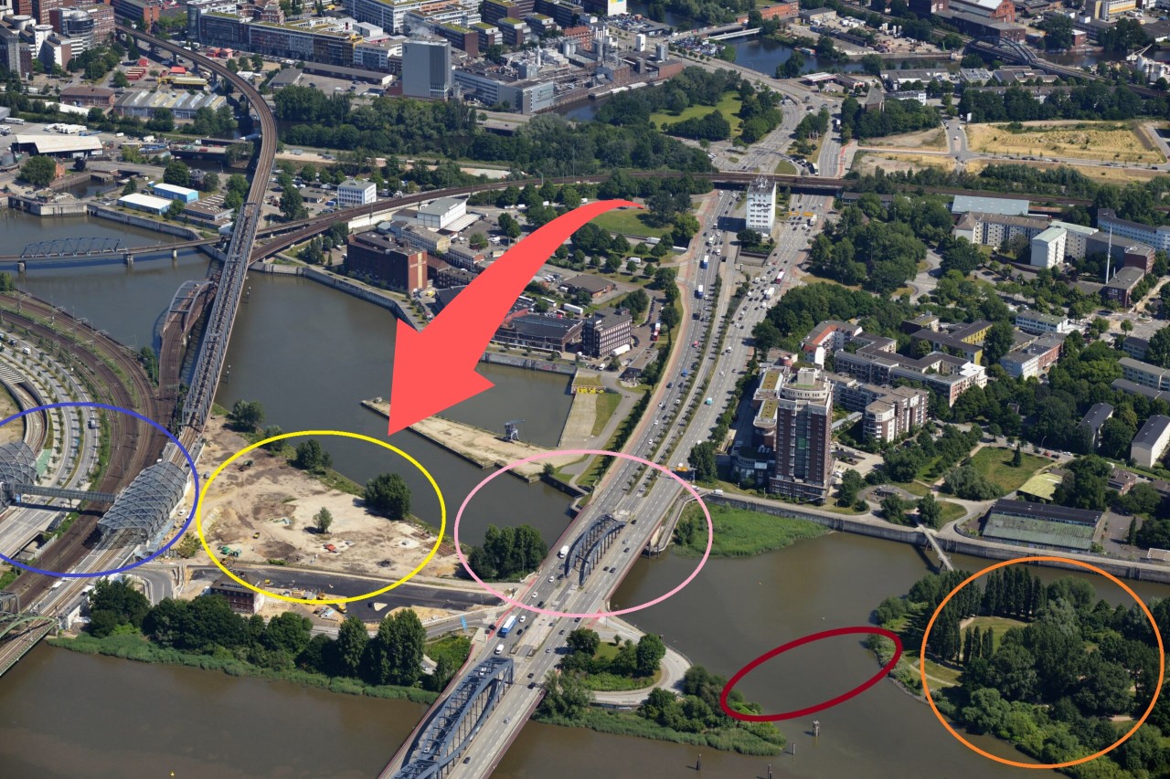 Die neuen Elbbrücken in Hamburg: Die U- und S-Bahnstation (blauer Kreis), links davon entstehen mehrere Bürokomplexe. Am gelben Kreis wird der Elbtower gebaut. Der pinke Kreis sind die Autobahn-Elbbrücken der A255, der rote Kreis eine neue Fußgängerbrücke und der orangefarbige Kreis der Elbpark Entenwerder.