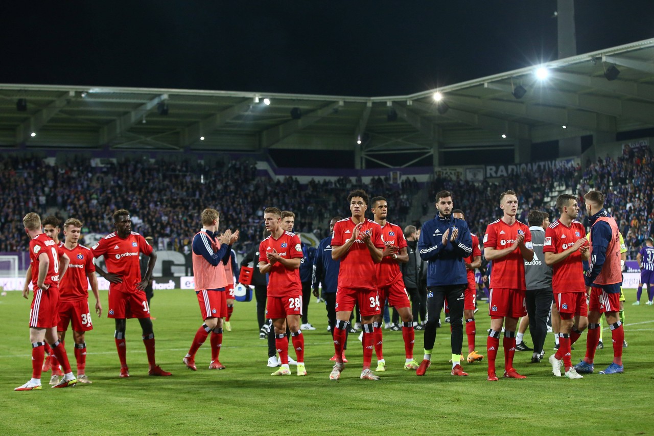 Der HSV nach dem glücklichen Punktgewinn in Aue.