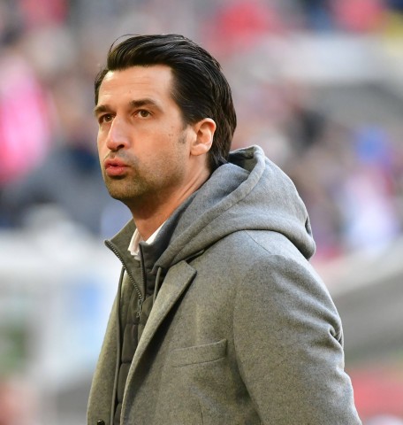 Bekommt der Hamburger SV bald ein Fan-Problem? Sportvorstand Jonas Boldt spricht Klartext. 