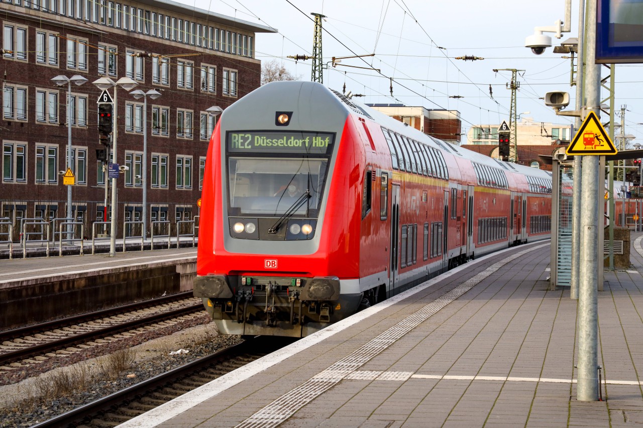 Im Regionalexpress 2 Richtung Düsseldorf HBF kam es zu einem Zwischenfall. (Symbolbild)